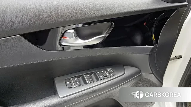 Kia Come New K3 2018 Белый из Кореи, фото 5