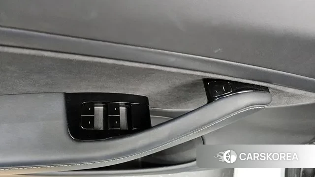 Tesla Model 3 2020 Белый из Кореи, фото 5