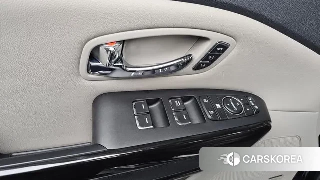 Kia The New Carnival 2018 Серый из Кореи, фото 5