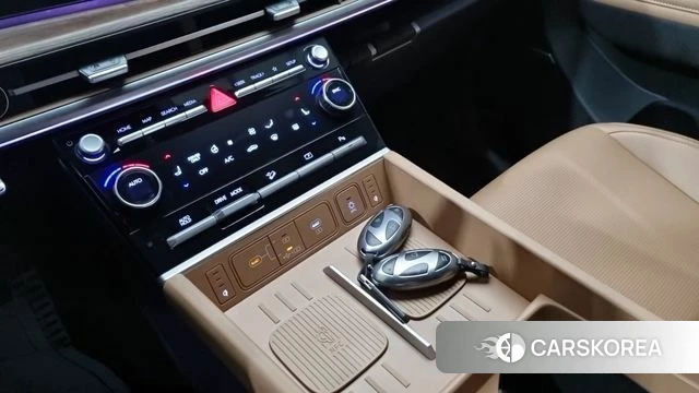 Hyundai Santa Fe (MX5) 2023 Белый из Кореи, фото 5