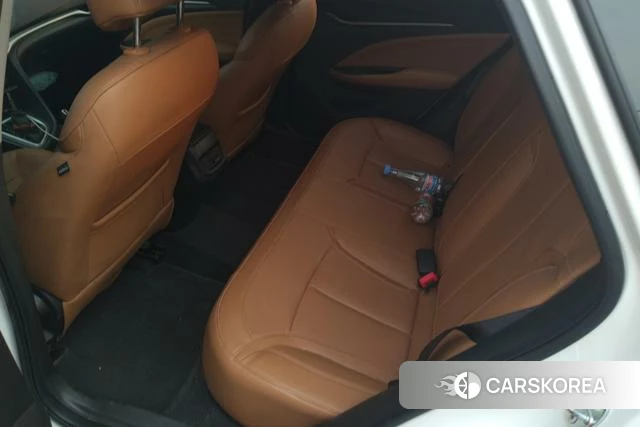 Buick Yinglang 2019 Белый из Китая, фото 5