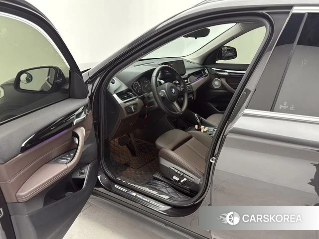 BMW X1 2022 Темно-серый из Китая, фото 5