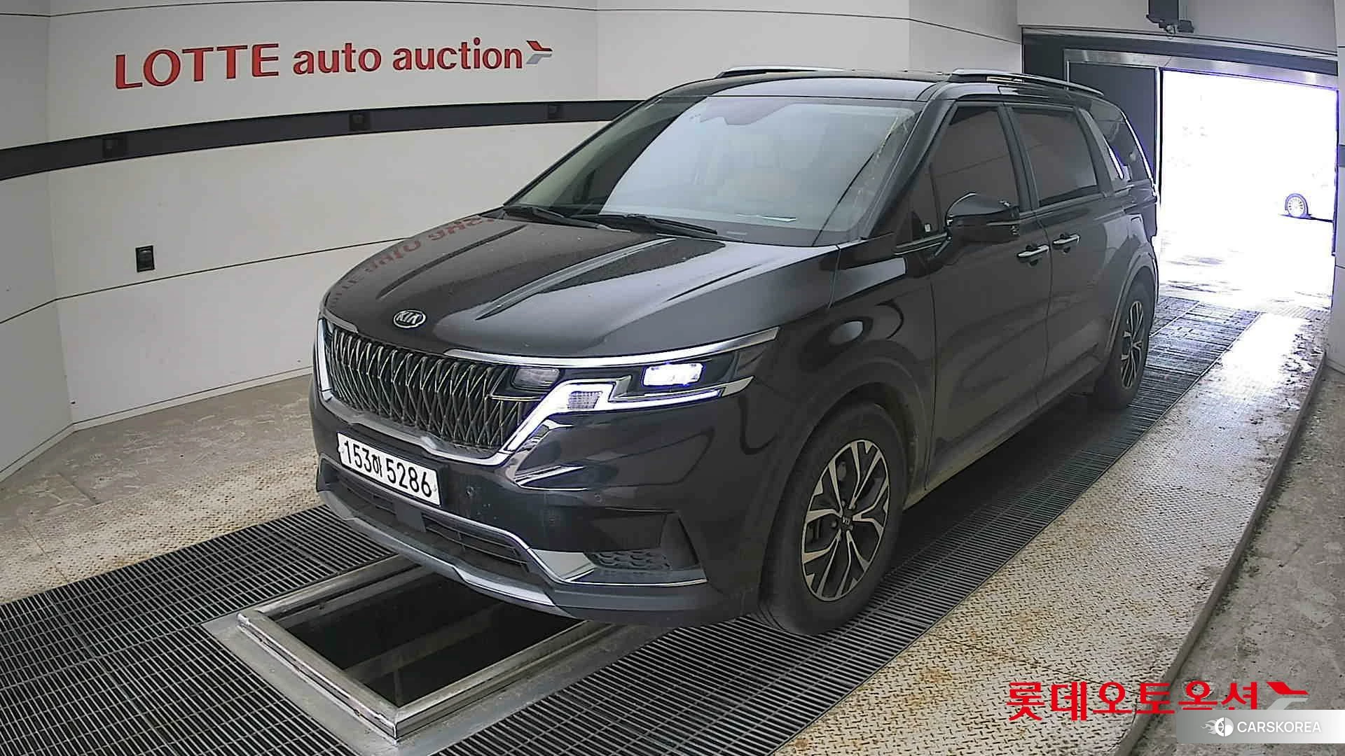 Kia Carnival 2021 Aurora Black Pearl из Кореи, фото 5