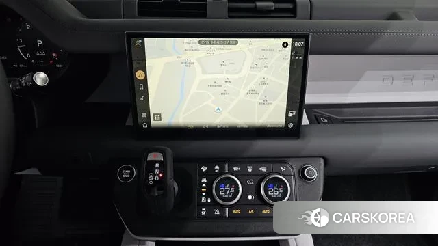 Land Rover Defender (L663) 2025 Черный из Кореи, фото 5