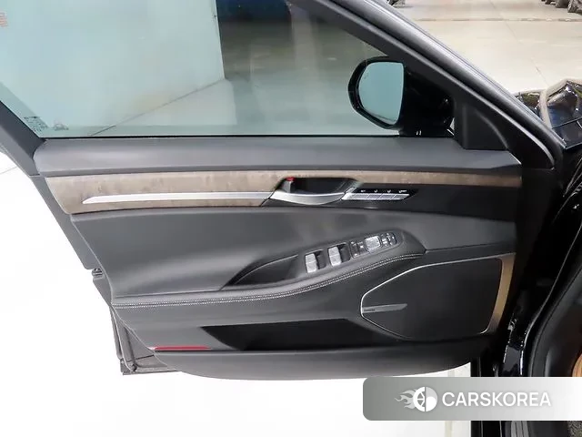 Genesis G90 2020 Черный из Кореи, фото 5