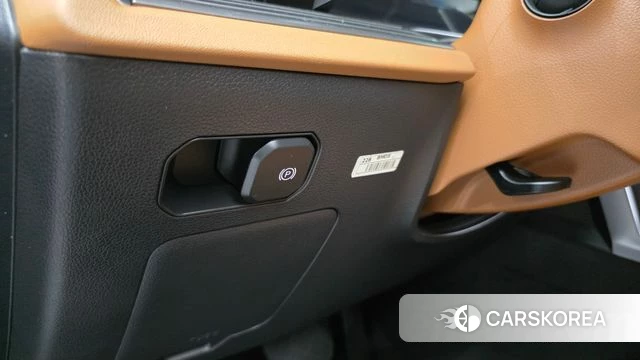 Ssangyong Torres 2022 Темно-зеленый из Кореи, фото 5
