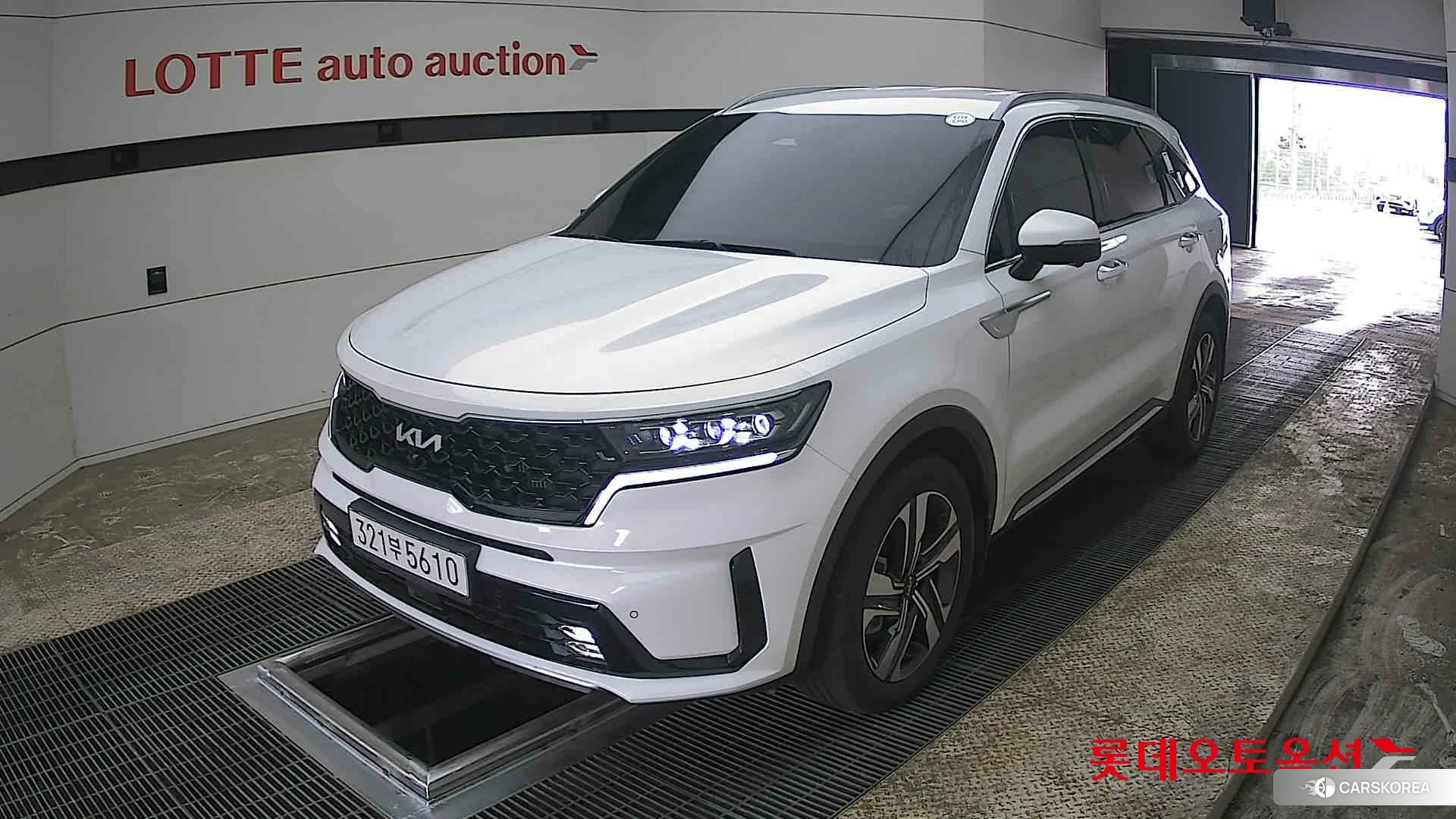 Kia Sorento Hybrid 2023 Белый из Кореи, фото 5
