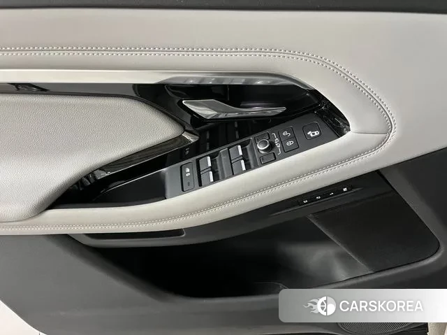 Land Rover Range Rover Evoque 2nd Generation 2020 Белый из Кореи, фото 5