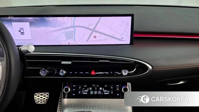 Genesis GV70 2024 Белый из Кореи, фото 5