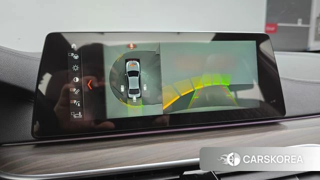 BMW 5 Series (G30) 2018 Белый из Кореи, фото 5