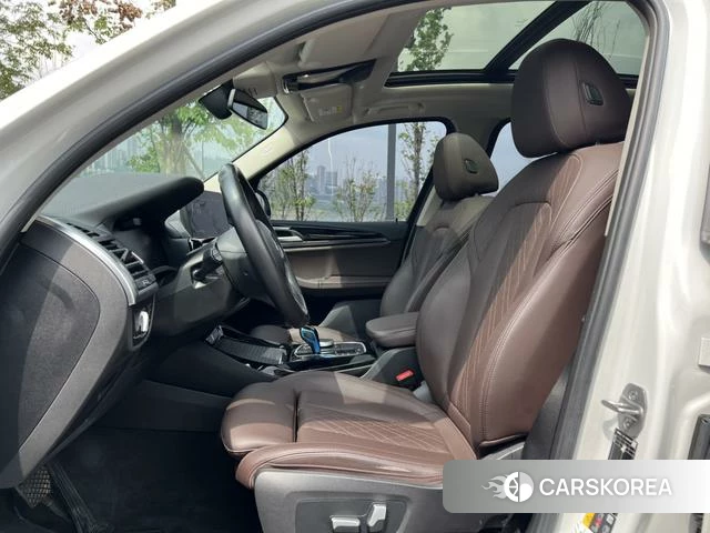 BMW iX3 2023 Белый из Китая, фото 5