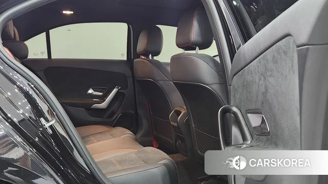 Mercedes-Benz A-Class W177 2023 Черный из Кореи, фото 5