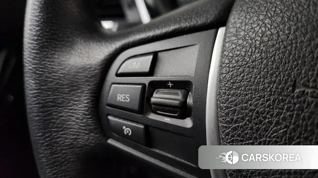 BMW 3 Series (F30) 2018 Белый из Кореи, фото 5