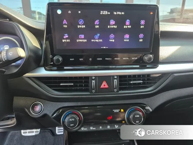 Kia The New K3 2nd generation 2023 Серый из Кореи, фото 5