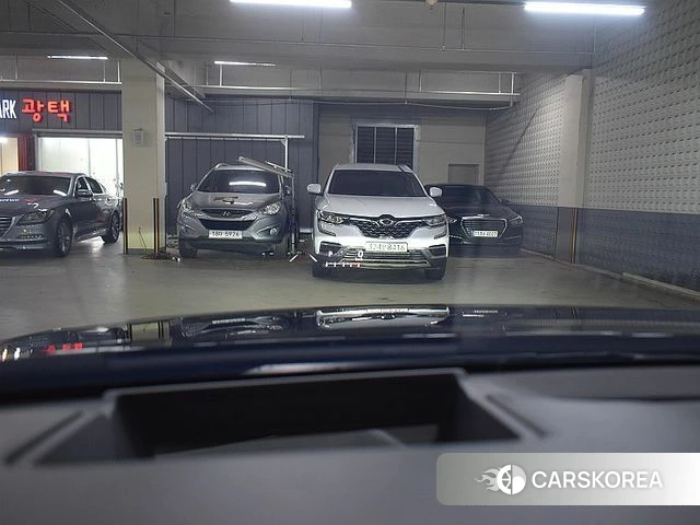 Lexus ES300h 7th generation 2023 Черный из Кореи, фото 5