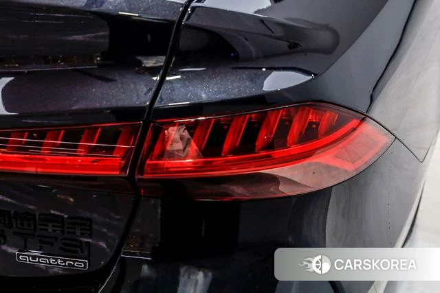 Audi A7L 2024 Черный из Китая, фото 5