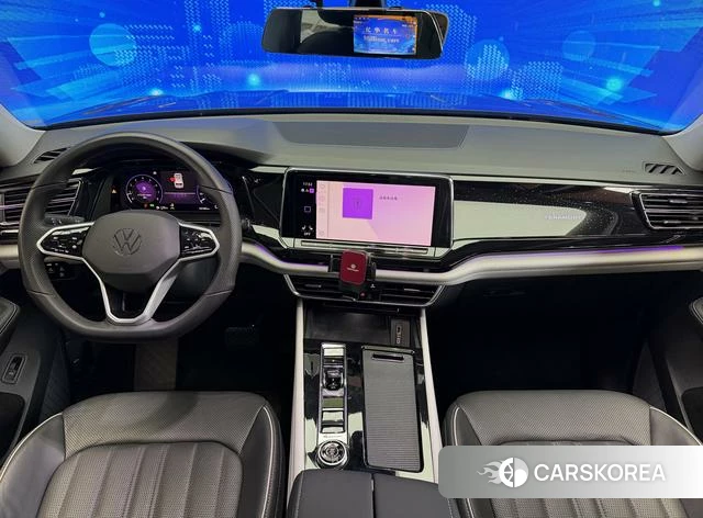 Volkswagen Tourang 2022 Черный из Китая, фото 5