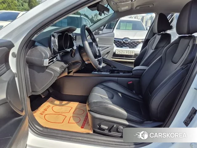 Hyundai Avante (CN7) 2022 Белый из Кореи, фото 5