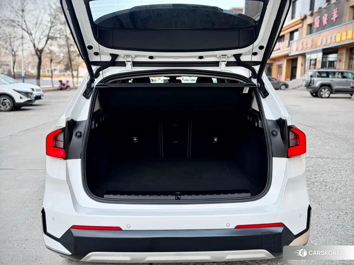 BMW X1 2023 Белый из Китая, фото 5