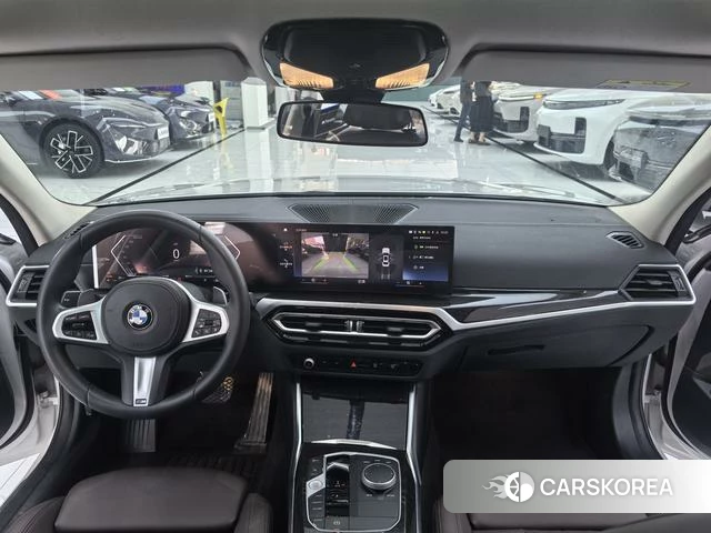 BMW 3 series 2023 Белый из Китая, фото 5