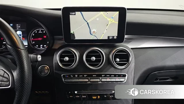 Mercedes-Benz GLC-Class X253 2019 Белый из Кореи, фото 5