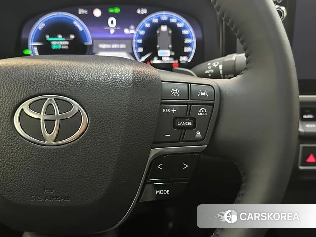 Toyota Camry (XV80) 2025 Серебряный из Кореи, фото 5
