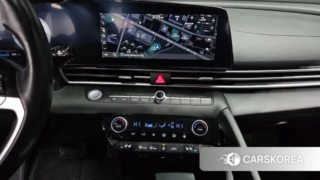 Hyundai The New Avante (CN7) 2023 Белый из Кореи, фото 5