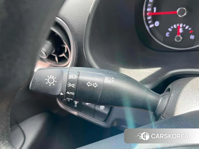 Kia The New K3 2nd generation 2022 Белый из Кореи, фото 5