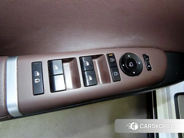 Hyundai Grandeur Hybrid (GN7) 2023 Белый из Кореи, фото 5