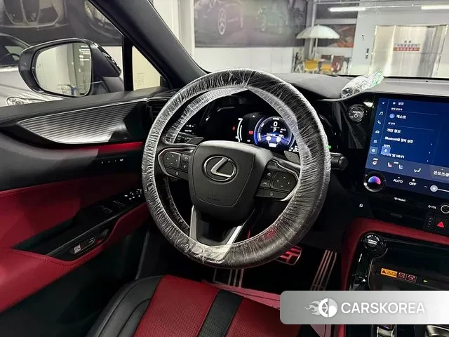 Lexus NX450h + 2nd generation 2023 Белый из Кореи, фото 5