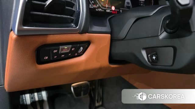 BMW 8 Series (G15) 2020 Синий из Кореи, фото 5