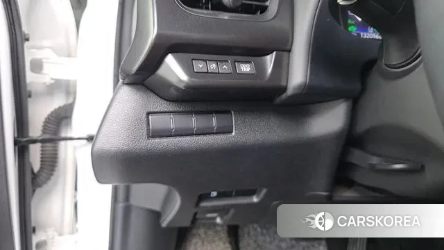 Lexus UX250h 2021 Белый из Кореи, фото 5