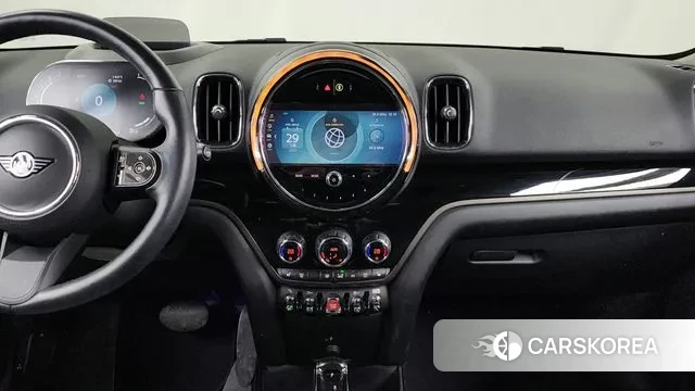 Mini Cooper Countryman 2023 Черный из Кореи, фото 5