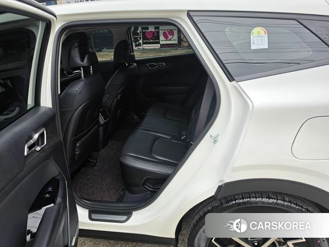 Kia Sportage 5th Generation Hybrid 2024 Белый из Кореи, фото 5