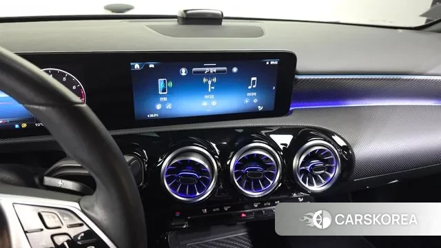 Mercedes-Benz A-Class W177 2024 Черный из Кореи, фото 5