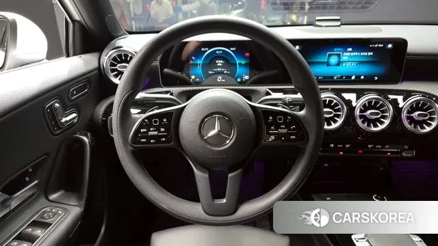 Mercedes-Benz A-Class W177 2020 Белый из Кореи, фото 5