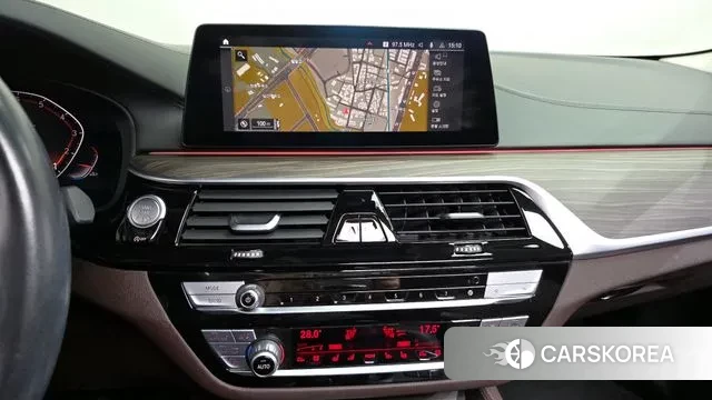 BMW 5 Series (G30) 2020 Черный из Кореи, фото 5