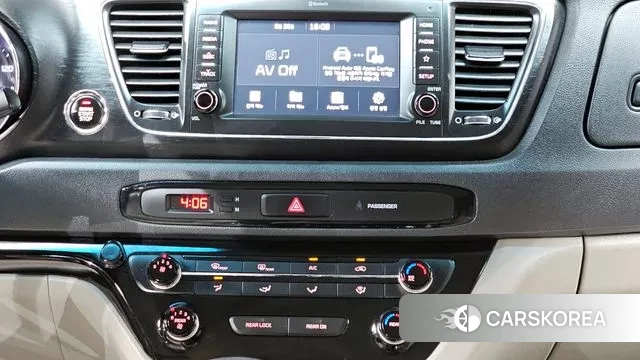 Kia The New Carnival 2018 Белый из Кореи, фото 5