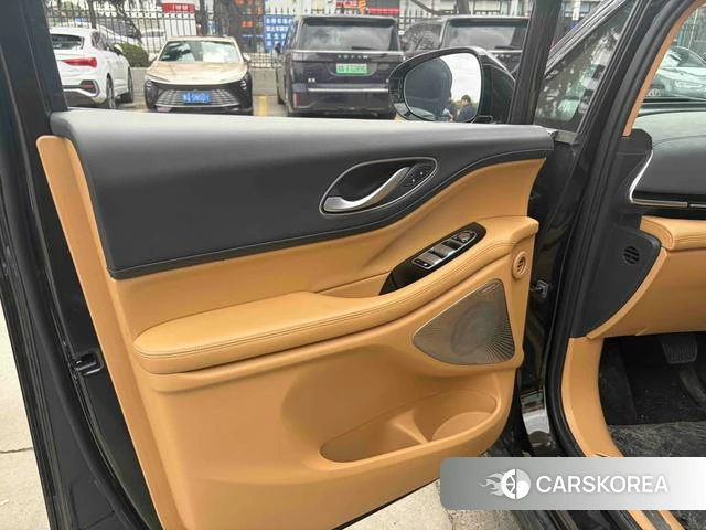 Lan Tu Dreamer PHEV 2024 Черный из Китая, фото 5
