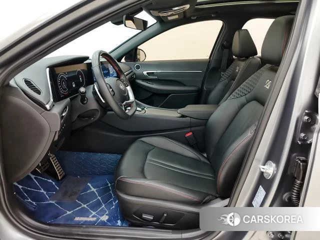 Hyundai Sonata 2022 Темно-серый из Китая, фото 5