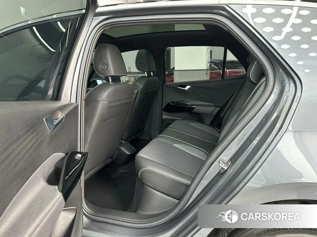 Volkswagen ID.3 2023 Темно-серый из Китая, фото 5
