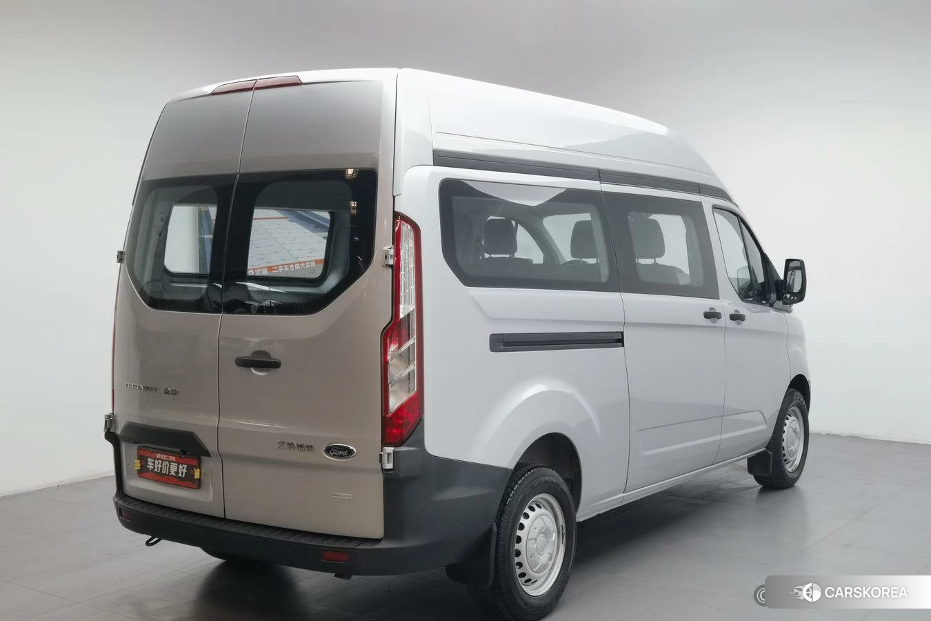 Ford Transit 2020 Серебристо-серый из Китая, фото 5