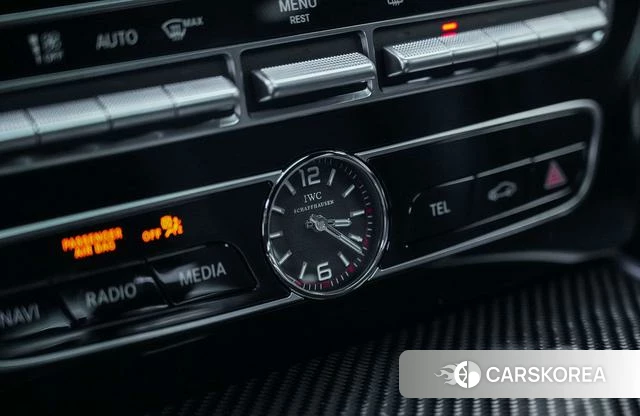 Mercedes-Benz G-class 2024 Черный из Китая, фото 5