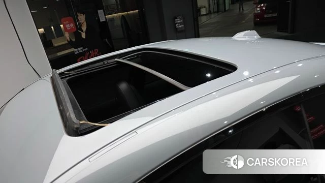 BMW 2 Series (G42) 2023 Цвет галактики из Кореи, фото 5