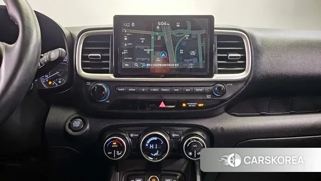 Hyundai Venue 2022 Черный из Кореи, фото 5