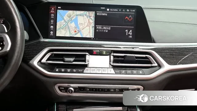 BMW X7 (G07) 2021 Черный из Кореи, фото 5