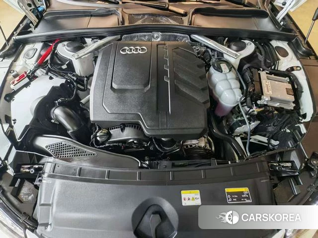 Audi A4L 2025 Белый из Китая, фото 5