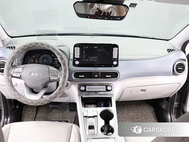 Hyundai Kona Electric 2019 Серебристо-серый из Кореи, фото 5