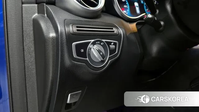 Mercedes-Benz GLC-Class X253 2020 Синий из Кореи, фото 5