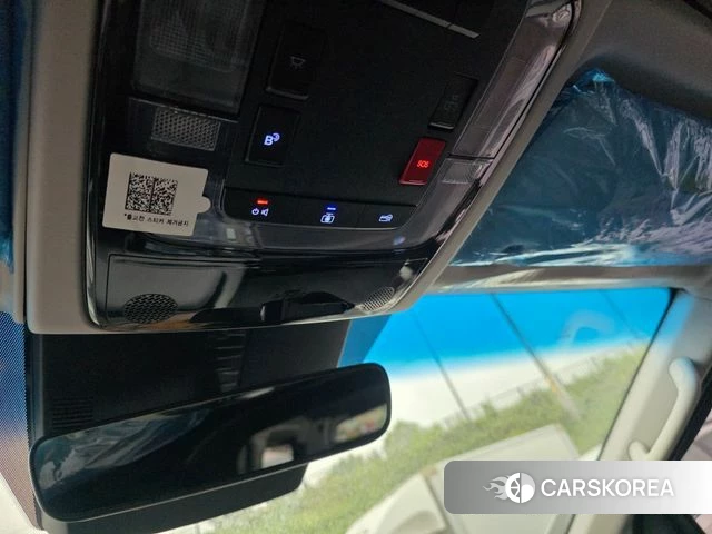 Hyundai Staria 2025 Белый из Кореи, фото 5
